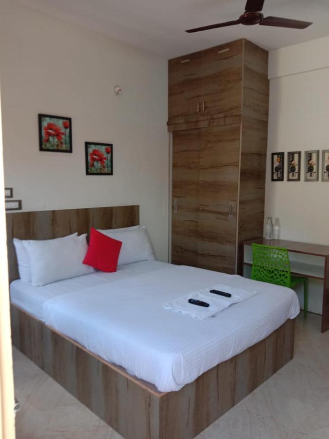 Sk Residency Bed & Breakfast Bangalore Exterior photo